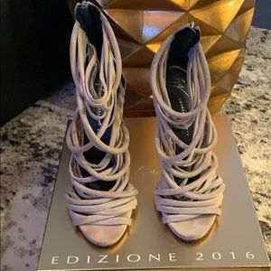 GIUSEPPE ZANOTTI 2016 PALLIDO RUNWAY EDITION HEELS